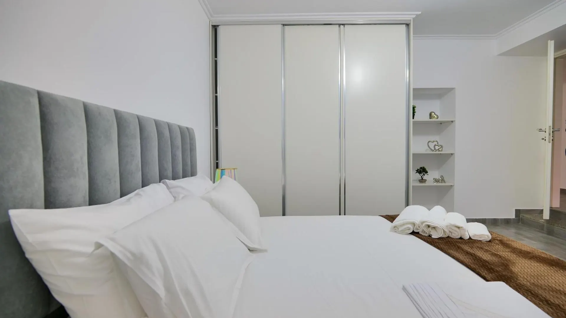 Coastal Dwell Apartamento Sarandë
