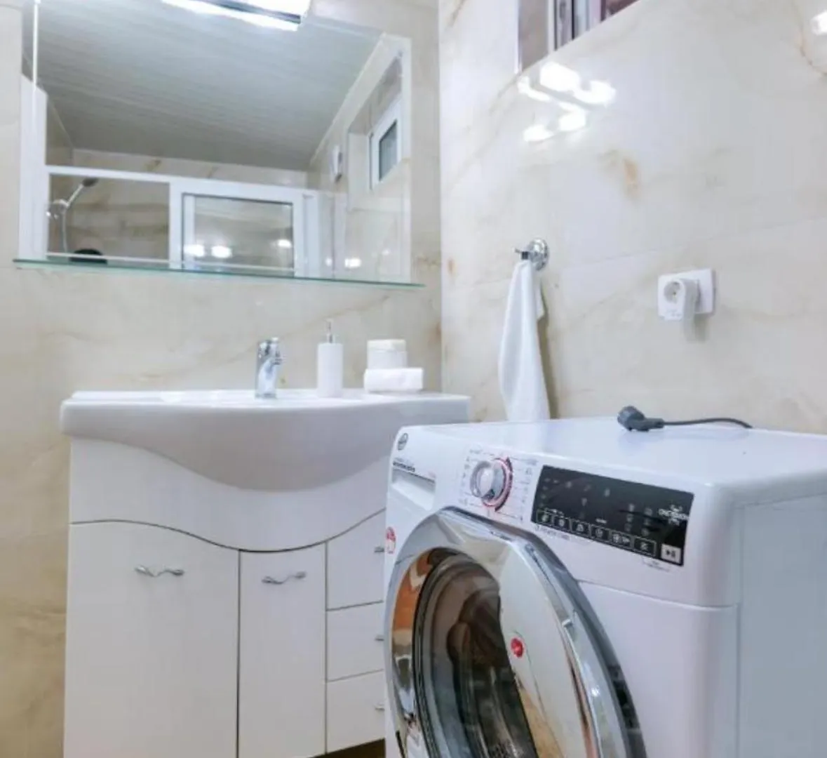Coastal Dwell Apartment Sarande