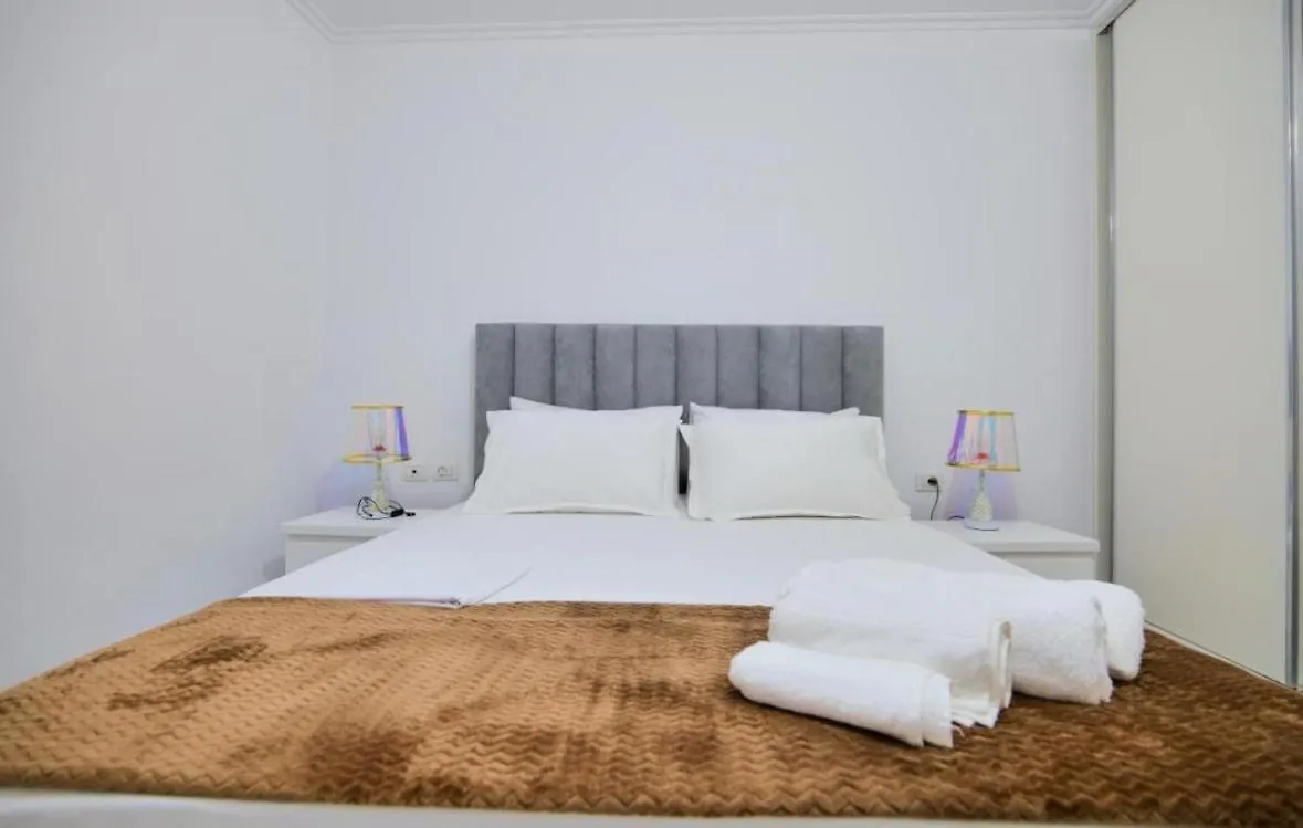 Coastal Dwell Apartment Sarande Albania