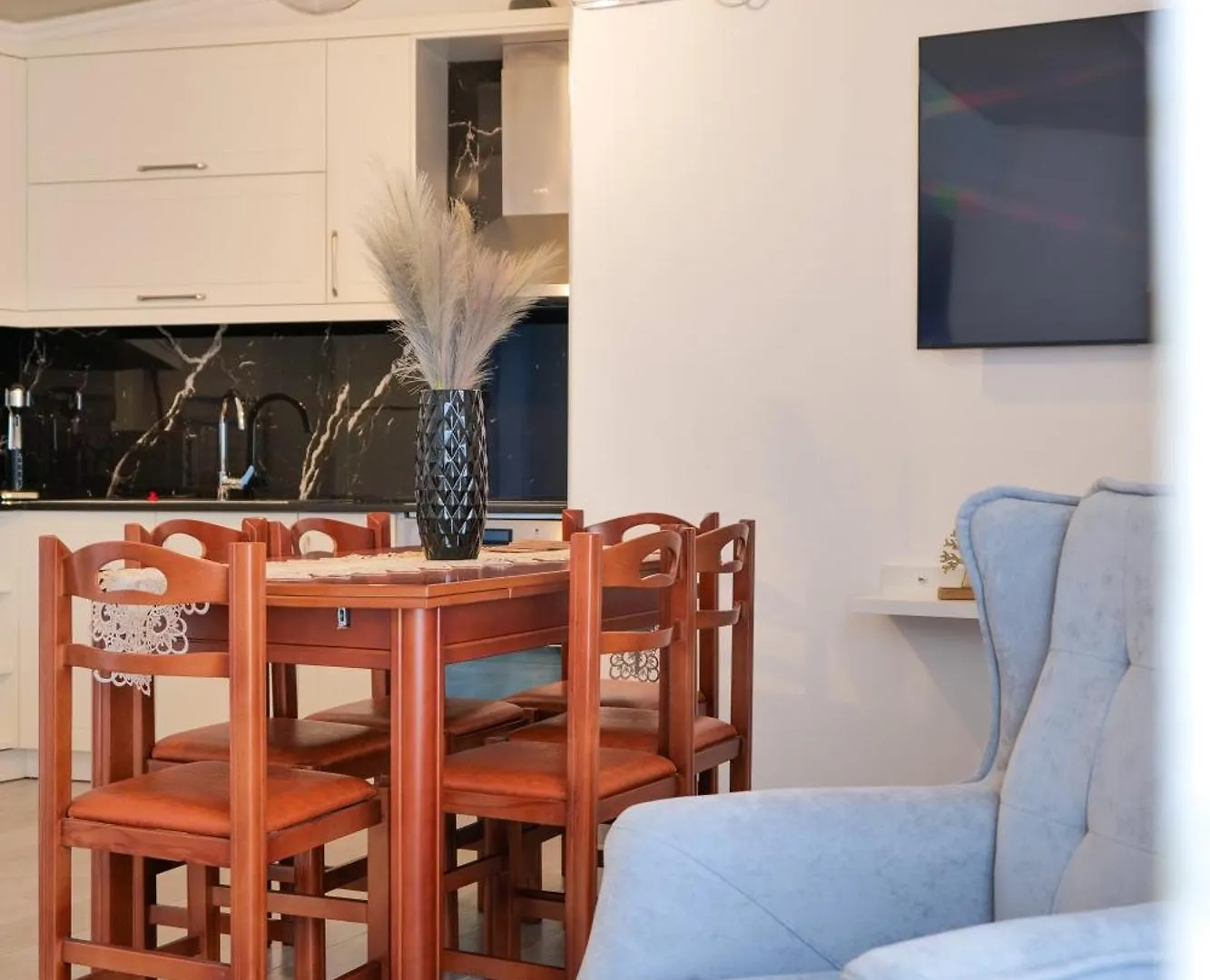 Coastal Dwell Apartment Sarande Albania