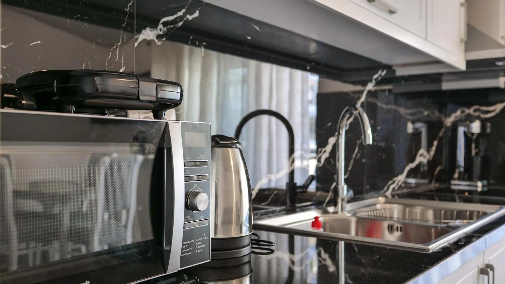 Coastal Dwell Apartment Sarande