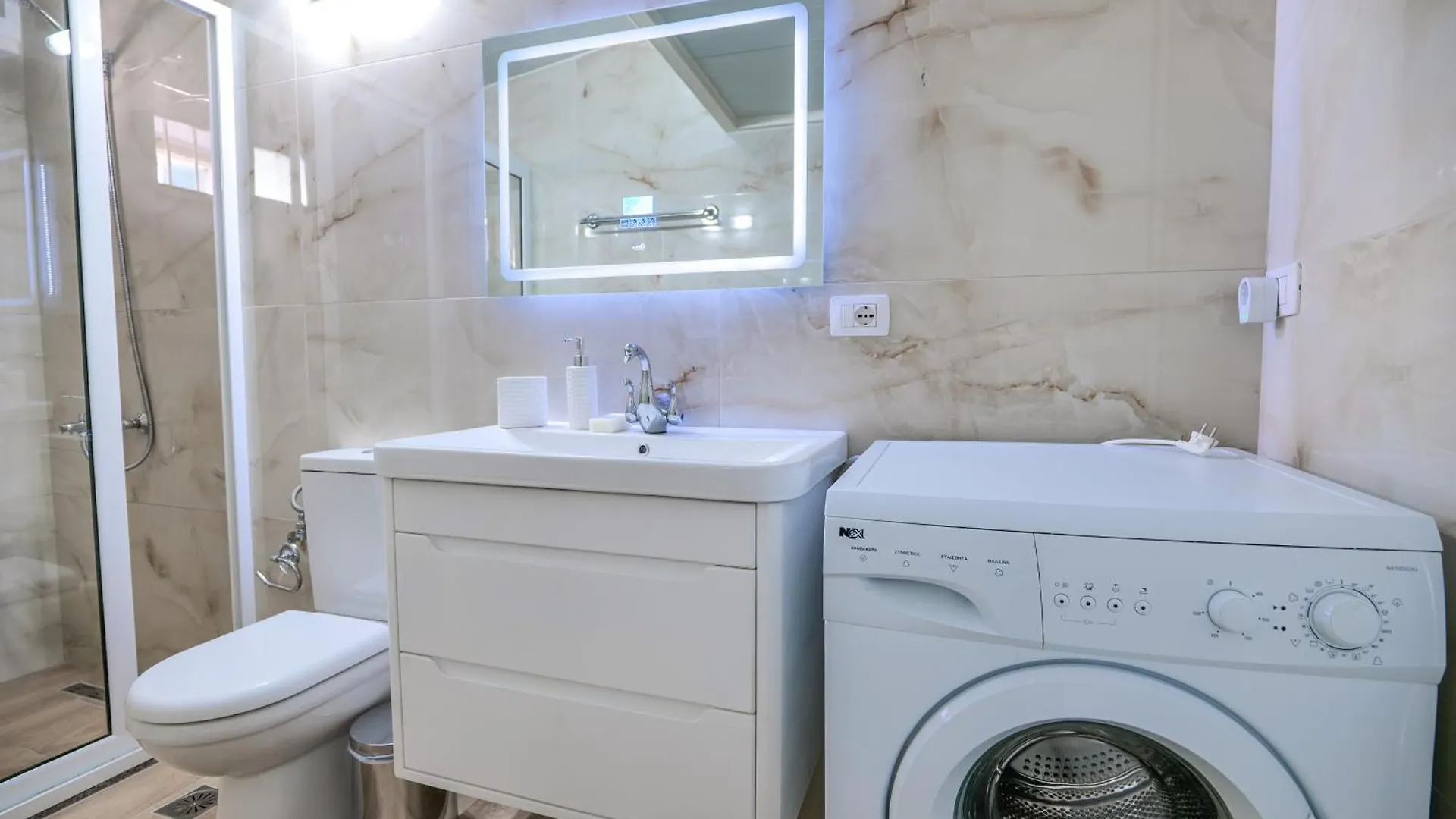 Coastal Dwell Apartment Sarande Albania