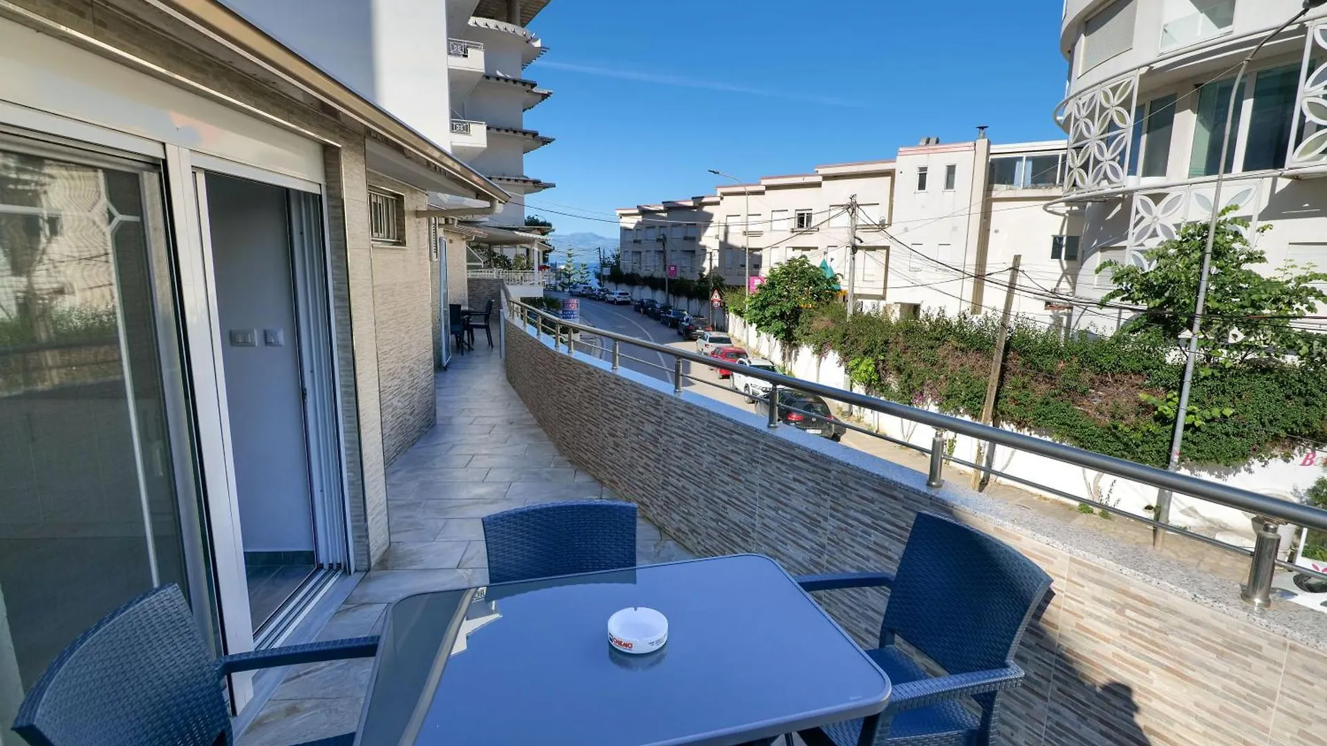 Coastal Dwell Apartment Sarande